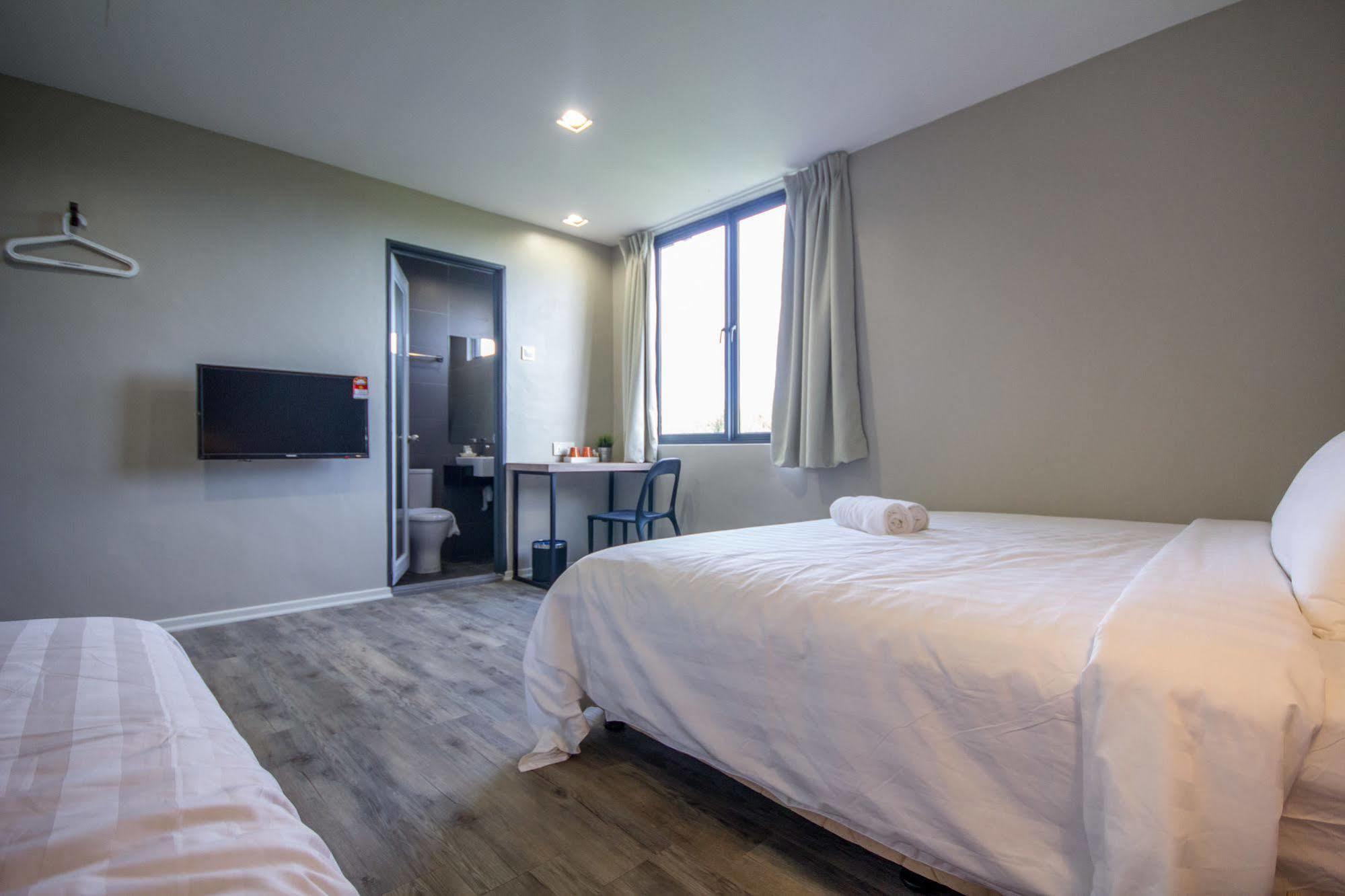 Chariton Hotel Alma Bukit Mertajam Dış mekan fotoğraf